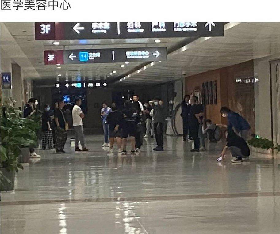 La Vân Hi bị bạn diễn đấm đến mức nhập viện khẩn cấp-2