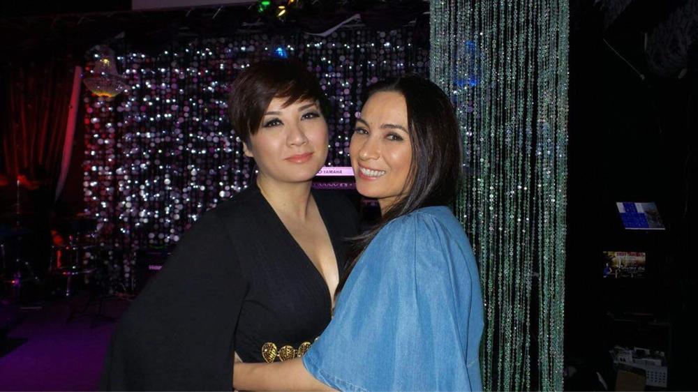 Trizzie Phương Trinh khoe ảnh Phi Nhung là em ruột-2