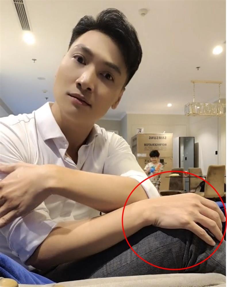 Mạnh Trường U40 tự tin sở hữu 1 thứ nuột hơn phụ nữ-7