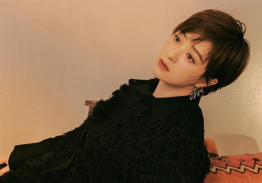 Sao nữ Thiên Long Bát Bộ vực lại danh tiếng-4