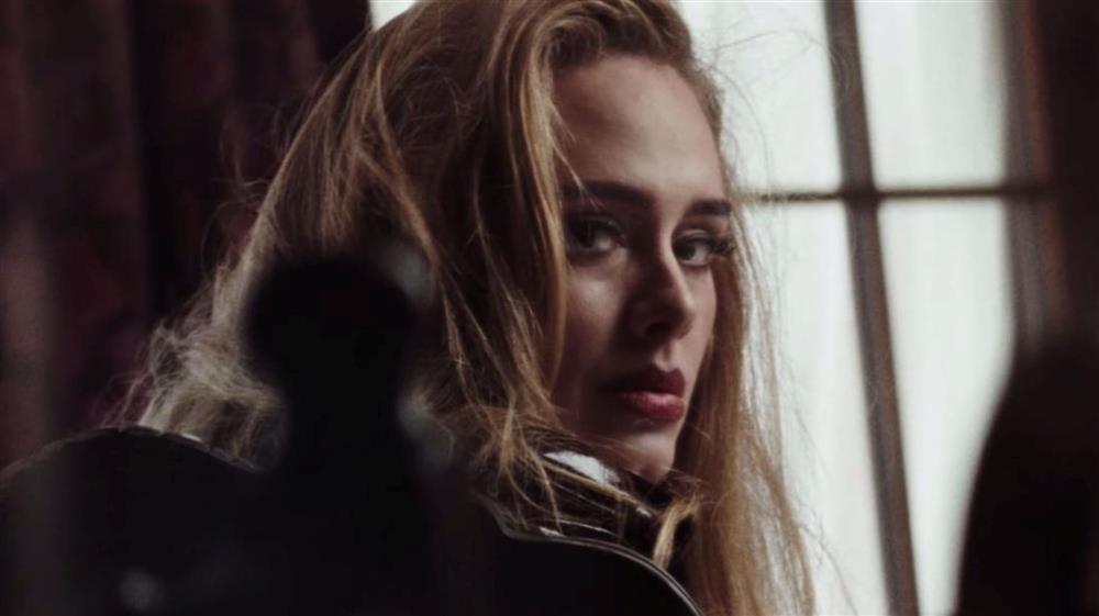 Lượt stream đầu MV comeback của Adele khiến các đối thủ hít khói-1