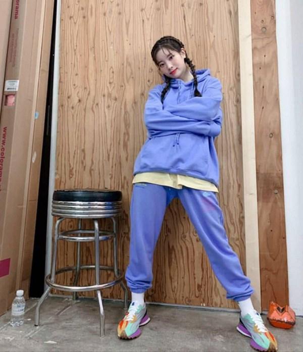 Sắm ngay 4 hot items mùa se lạnh lên đồ đẹp như sao Hàn-15