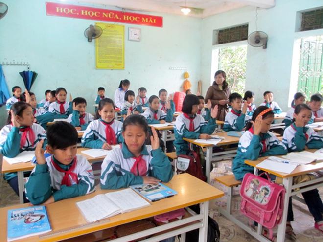 Phú Thọ thông tin 45 học sinh nghi dương tính SARS-CoV-2-1