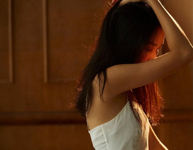 Lần thứ 3 chung giường, cô gái mới phát hiện sự thật gây sốc-2