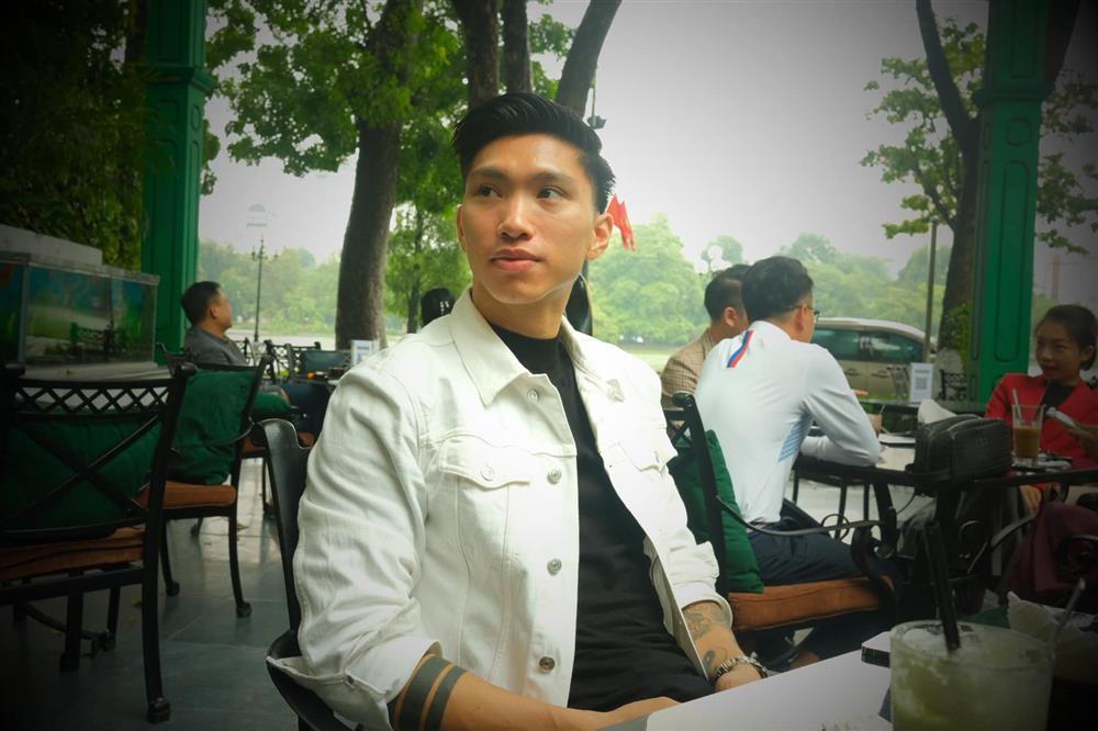 Đánh lạc hướng netizen, Văn Hậu vẫn lộ hint bên người đẹp-1