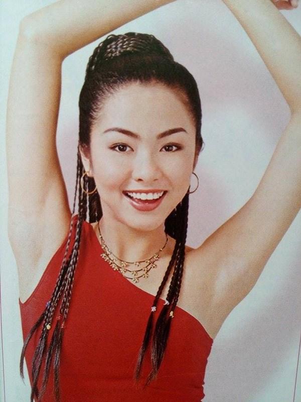 Khoảnh khắc hiếm hoi Hà Tăng mất điểm vì nụ cười hở lợi-8