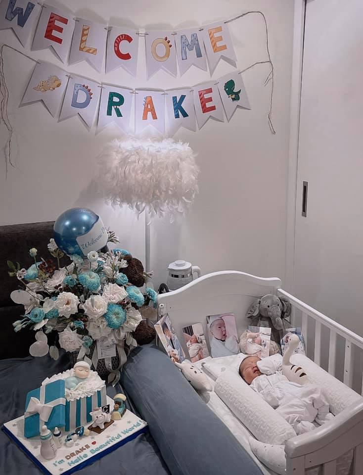 Nữ DJ sinh con cho chồng mới, phản ứng con riêng gây sốt-7