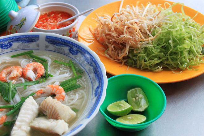 Hành trình kì thú khám phá xứ chùa vàng, kho bạc của nhà vua-9