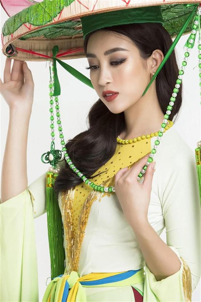 Hoa hậu Việt tại Dances Of The World: Tiểu Vy sắc sảo, Đỗ Hà ấn tượng-1