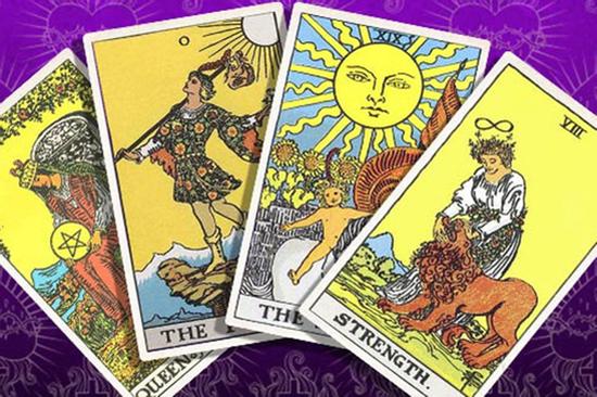 Bói bài Tarot thứ 3 ngày 19/10/2021: Giải quyết nợ nần