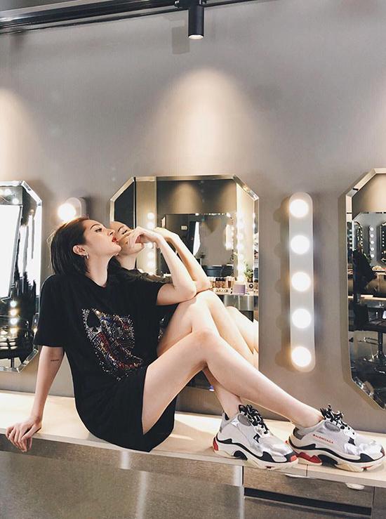 Bảo Anh giàu cỡ nào mà tậu xe 5 tỷ giữa thời dịch?-8