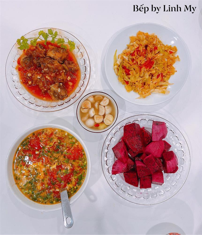 Bận sấp mặt, cựu hot girl trường báo vẫn mê nấu ăn không thể bỏ-11