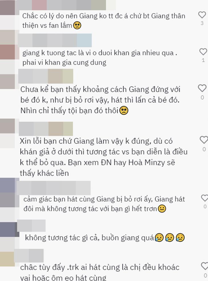 Clip: Hương Giang bỏ rơi khán giả khi cùng song ca-2