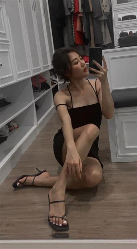 Văn Mai Hương giảm cân quá đà đến mức đôi chân gầy như que củi-8