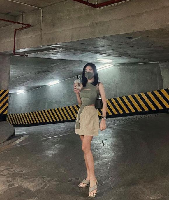 Văn Mai Hương giảm cân quá đà đến mức đôi chân gầy như que củi-4