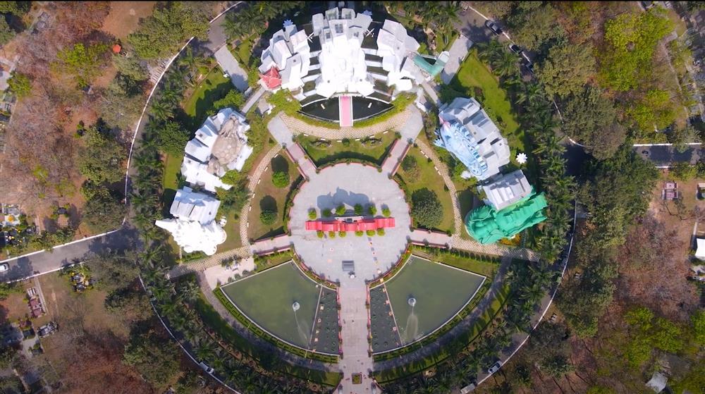 Cận cảnh nơi an táng vợ cũ ông Dũng Lò Vôi-7