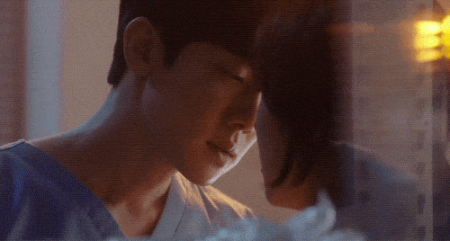 12 cảnh hôn trên phim Hàn đừng xem nếu bạn FA-7