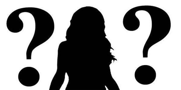 Lộ danh tính tình cũ Kim Seon Ho, dàn sao Start Up bị nói xấu?-2