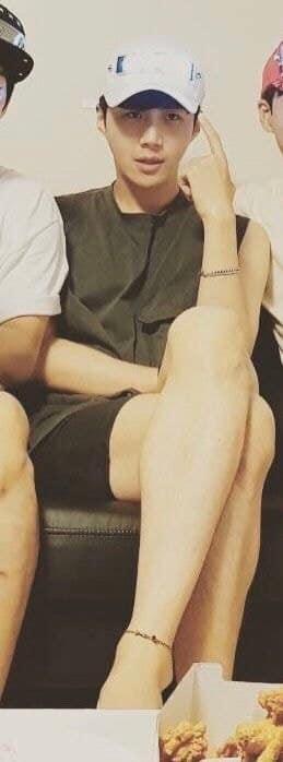 Quá khứ trẩu tre của Kim Seon Ho - sao nam nghi ép bồ phá thai-3