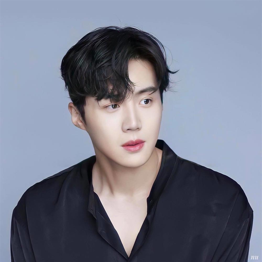 HOT: Kim Seon Ho thừa nhận ép bạn gái phá thai-1