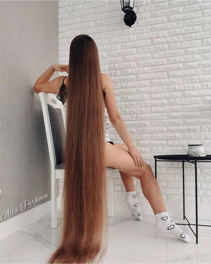 Cô gái không cắt tóc suốt 26 năm và kết quả gây sốc!-4