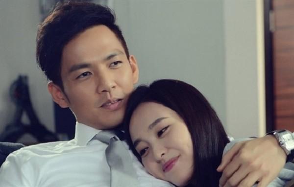 Mặt dày sang nhà hàng xóm xin hoa quả, cô gái bất ngờ ngã ngửa-2