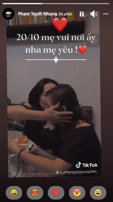 Đàn con nuôi Phi Nhung nghẹn ngào chúc mừng mẹ 20/10-1