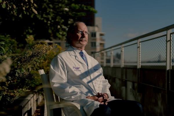 Thử nghiệm ghép 2 quả thận lợn sang người đầu tiên thành công-3