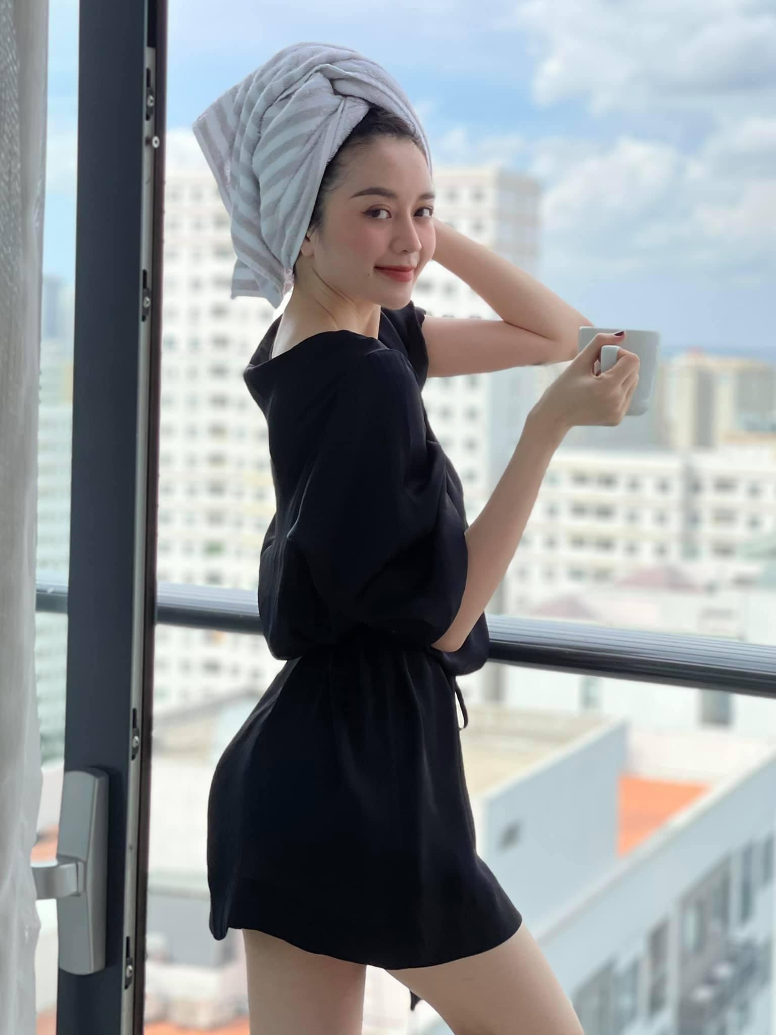 Giữa nghi vấn 