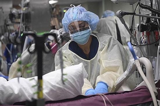 Người nhiễm Covid-19 ở Mỹ tử vong sau khi bị 40 bệnh viện từ chối