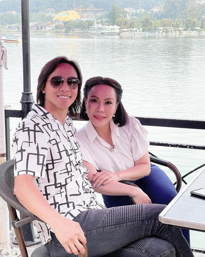 Việt Hương bị đồn ôm tiền từ thiện trốn sang Mỹ, chồng nói gì?-4