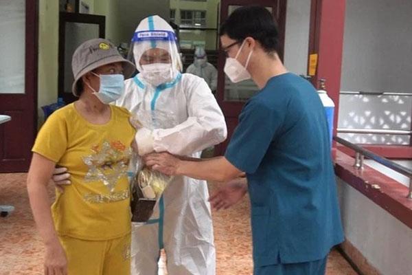 TPHCM: Choáng với viện phí 2,3 tỷ đồng của sản phụ mắc COVID-19-1