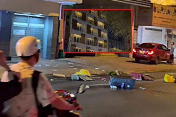 Clip: Nam sinh túm tóc bạn nữ, quăng quật, dìm xuống sình lầy giữa trời mưa-2