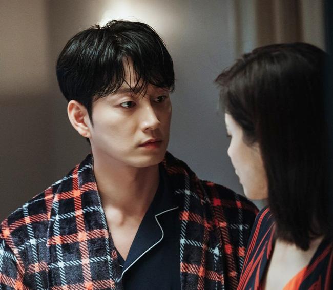 Vợ ly hôn chồng điên cuồng chất vấn, 1 câu trả lời cả đời chồng không hiểu-2