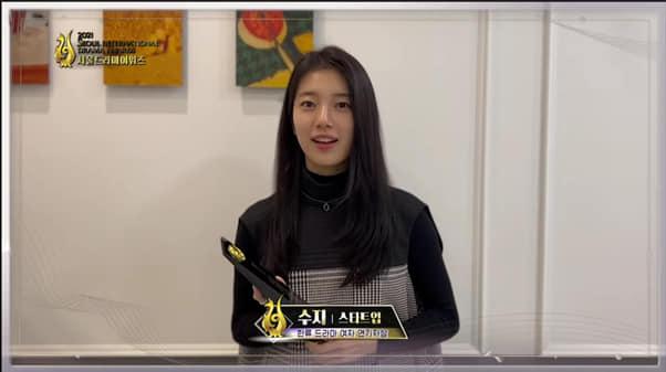 Kim Seon Ho thắng giải dù đang vướng bê bối-9