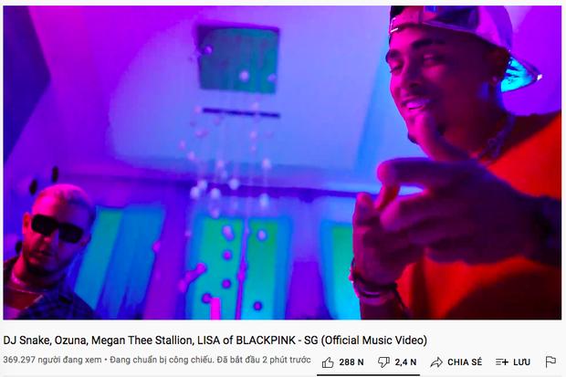 Lisa sexy bỏng mắt kèn cựa Megan trong MV hợp tác DJ Snake-1