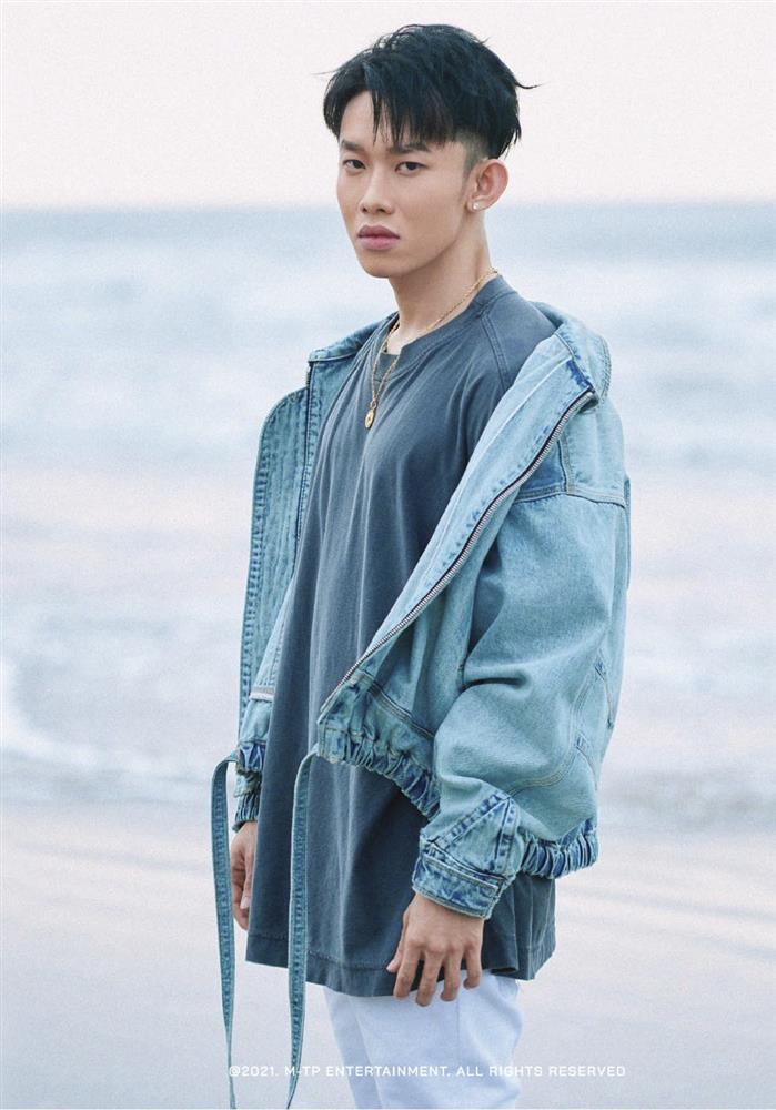 Kay Trần tung thính tái xuất nhưng na ná hit của BigBang ?-1