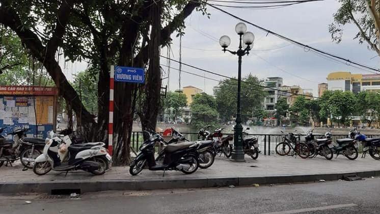 4 thanh niên truy sát, chém người đàn ông gục chết trước cổng công an phường-2