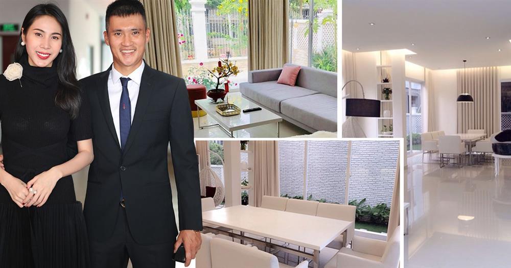 Công Vinh giàu sang sung túc, chị ruột và em gái khác biệt hoàn toàn-1