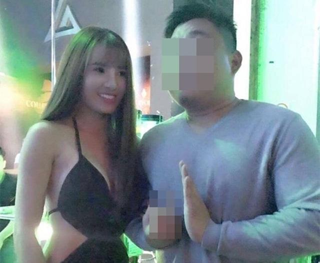 Công Vinh giàu sang sung túc, chị ruột và em gái khác biệt hoàn toàn-4