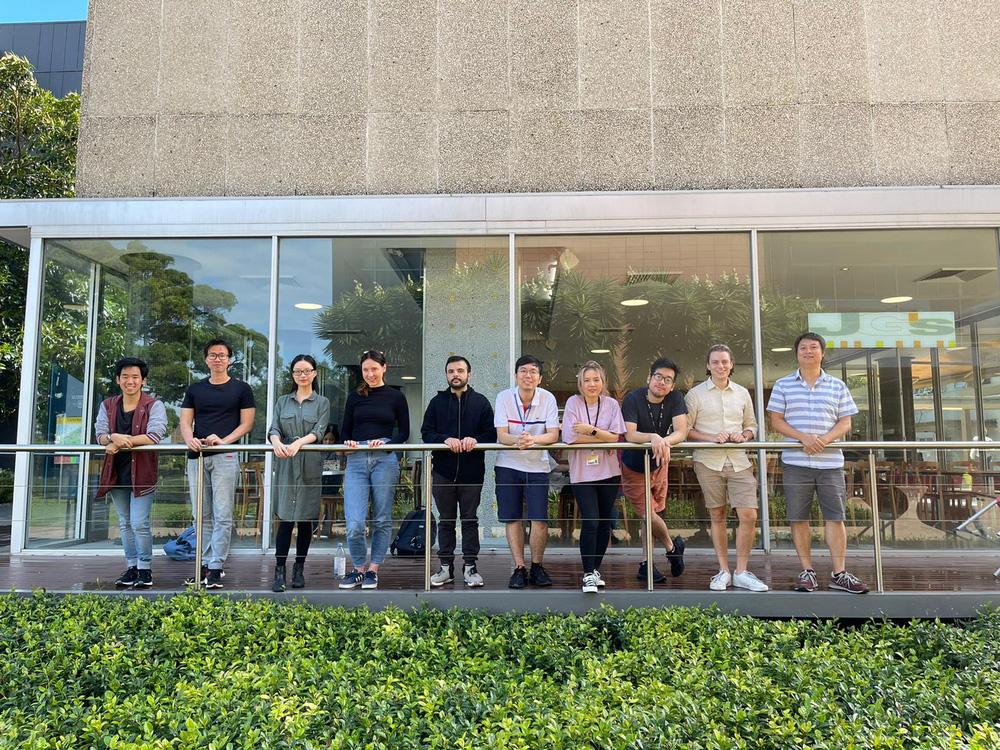 Á quân Olympia mùa 1: Phong hàm Phó Giáo sư, ngoại hình lạ lẫm-4