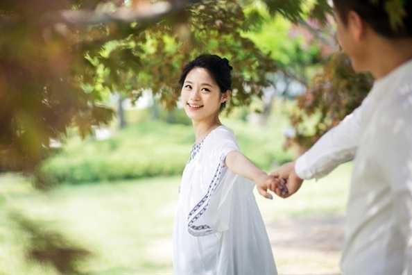 Sau khi kết hôn, phụ nữ có hạnh phúc không, nhìn 4 điều này là rõ-2