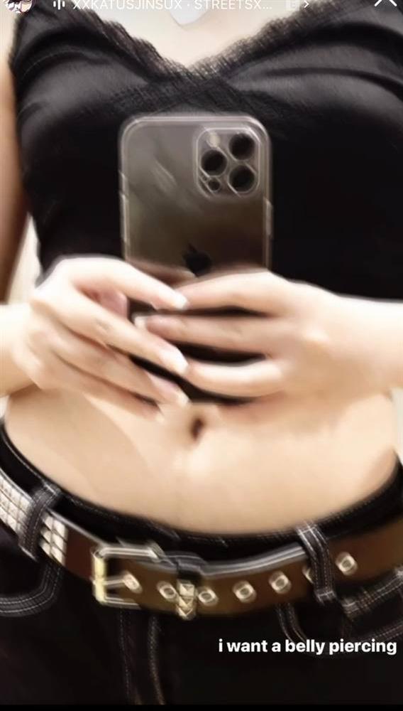 Con gái bà Phương Hằng khoe eo sexy, muốn độ một thứ-2