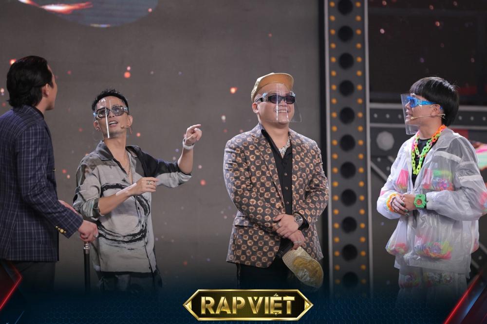 Rap Việt tập 2: Chưa cất giọng, quái vật Blacka đã được chọn-8