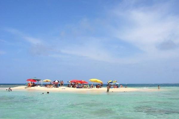 10 điểm du lịch không thể bỏ lỡ ở đất nước nhiều hoa hậu nhất thế giới-3