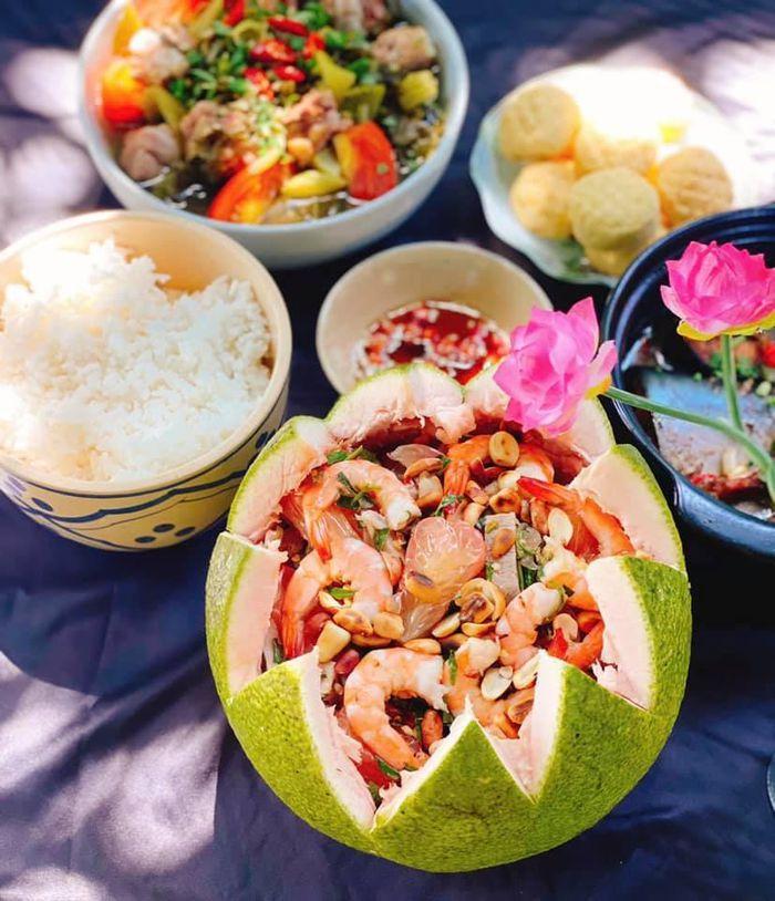 Phát thèm mâm cơm đậm chất miền Tây của gái đảm 9X-8