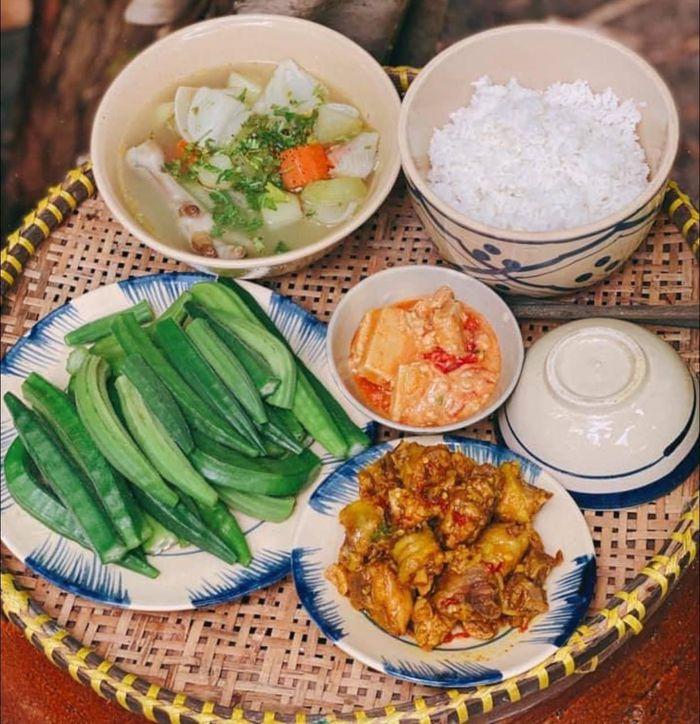 Phát thèm mâm cơm đậm chất miền Tây của gái đảm 9X-2