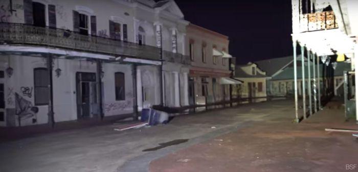 Bên trong công viên ma ám lạnh sống lưng nhất thế giới-10