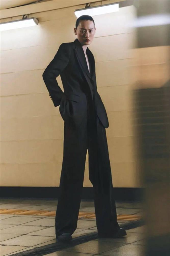 Gam màu cổ điển mùa thu đông giúp phái đẹp tỏa sáng-9