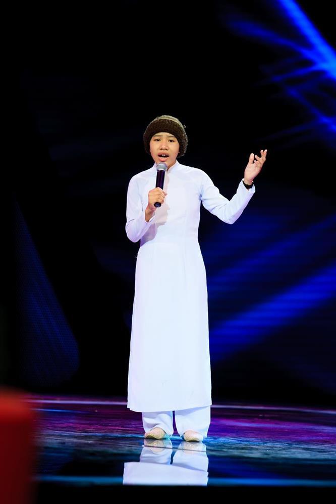 Cô bé hát nhạc Trịnh Huyền Trân - Á quân The Voice Kids 2014 là ai?-1